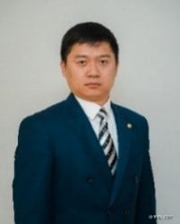 БАТЗОЛБОО Б — Профессор