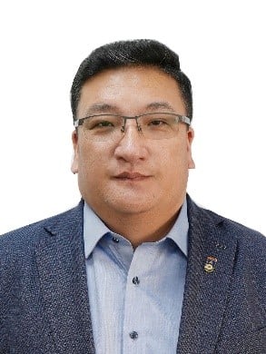 ДОЛГОРСҮРЭН Д — Ахлах багш