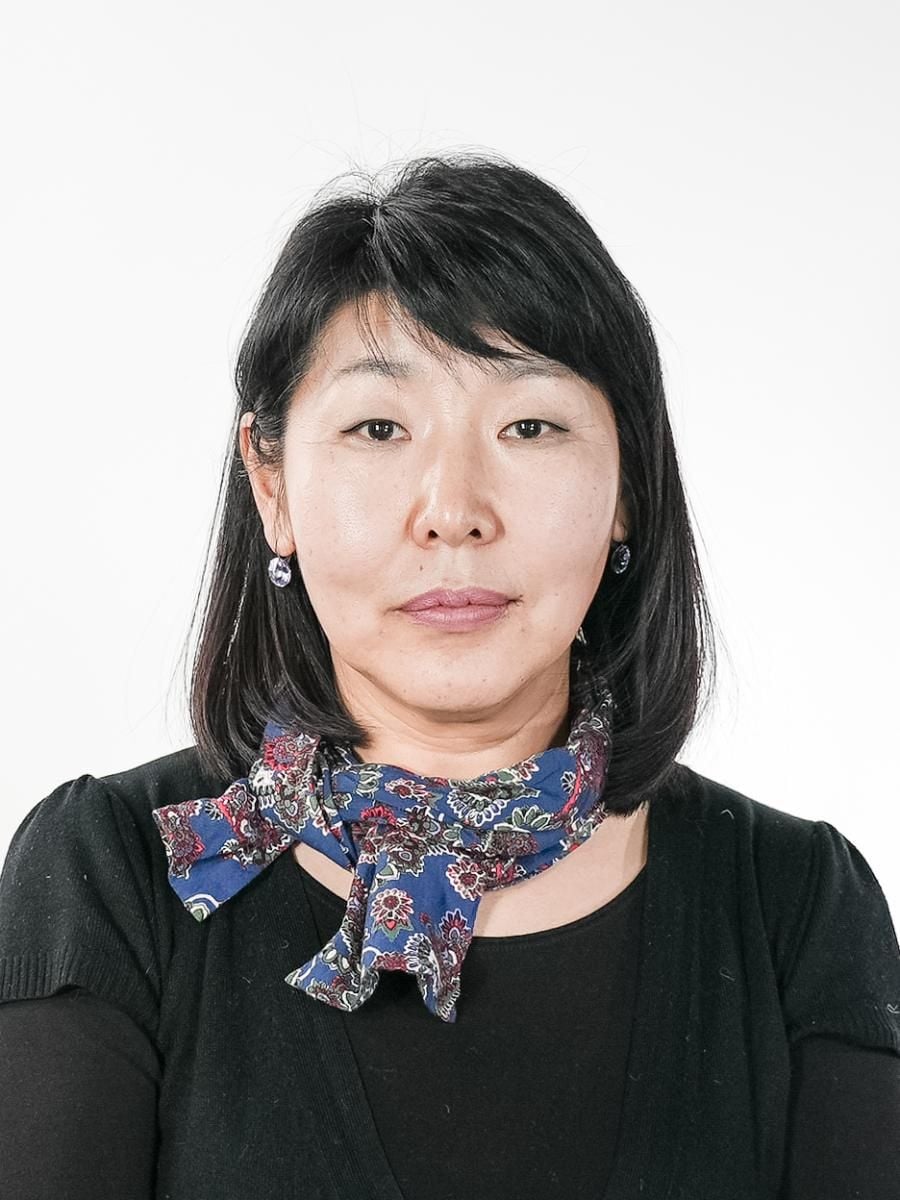 БОЛОР Л — Багш